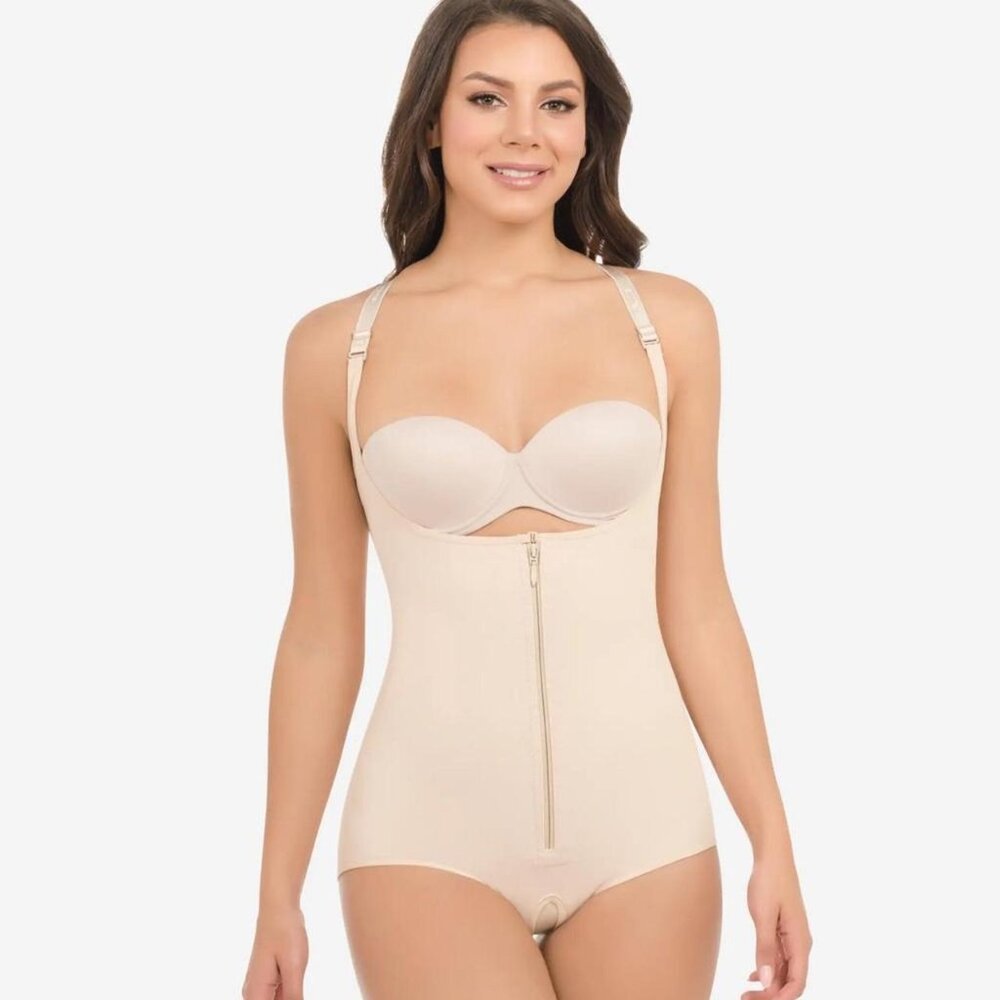CYSM Shapers Butt-lifting compressive bodysuit - Styles 283 Size Large